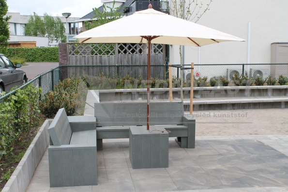 Loungebank_parasol