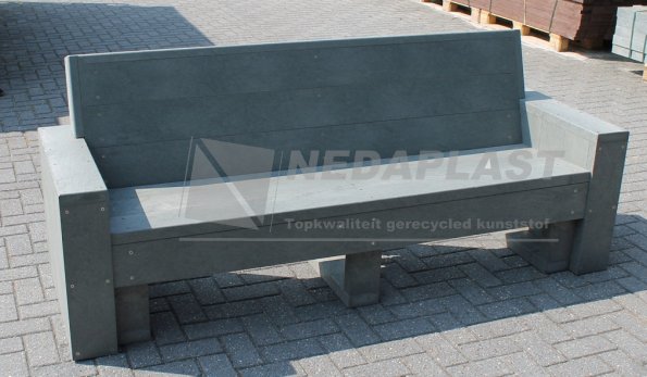 Loungebank_solo